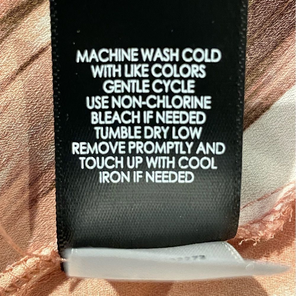 Torrid Georgette Brush Stroke Print Split Neck Bl… - image 8